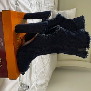 Jean heeled boots